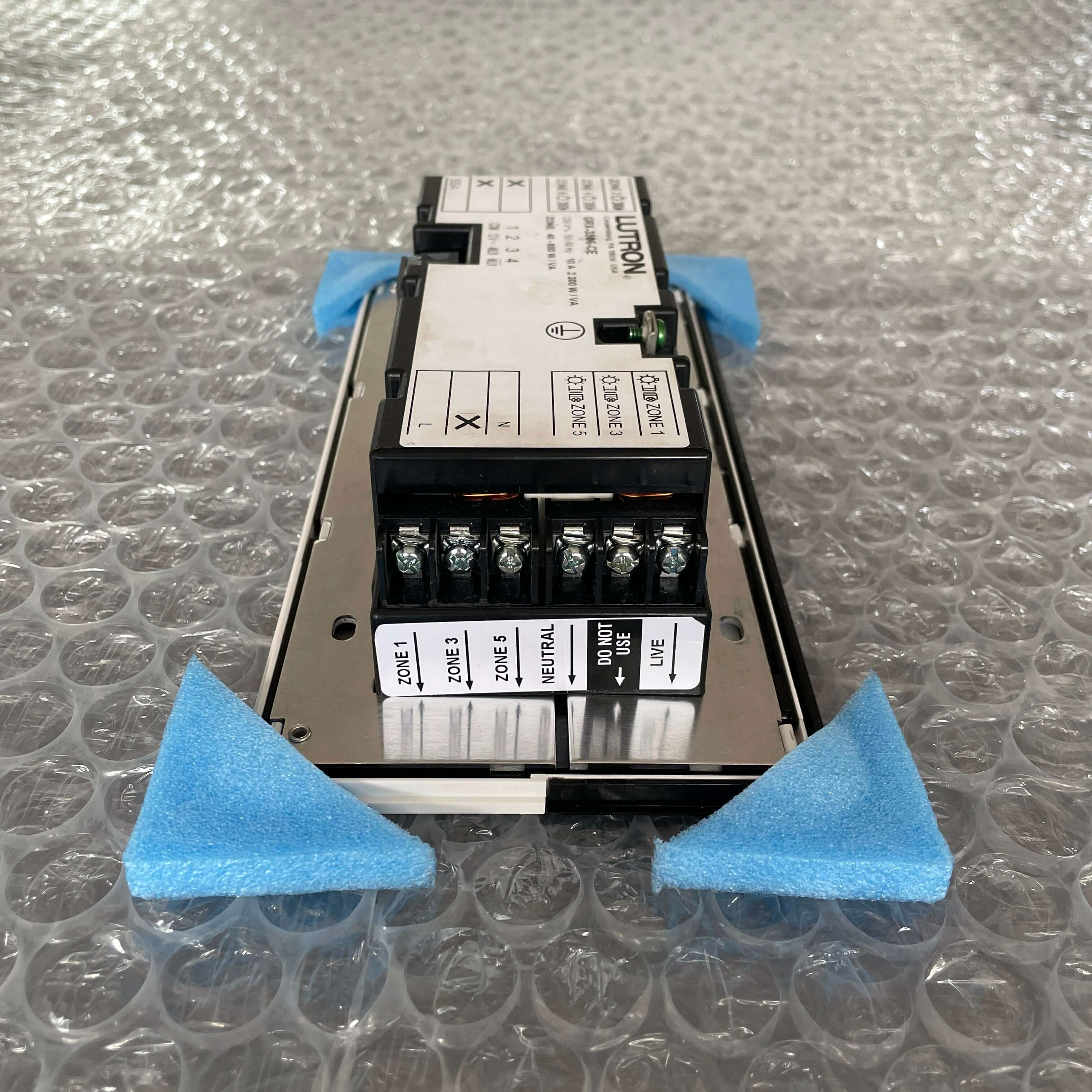 Lutron - Grafik Eye - GRX 3506 CE - (REFURBISHED) - Rosette Electrical